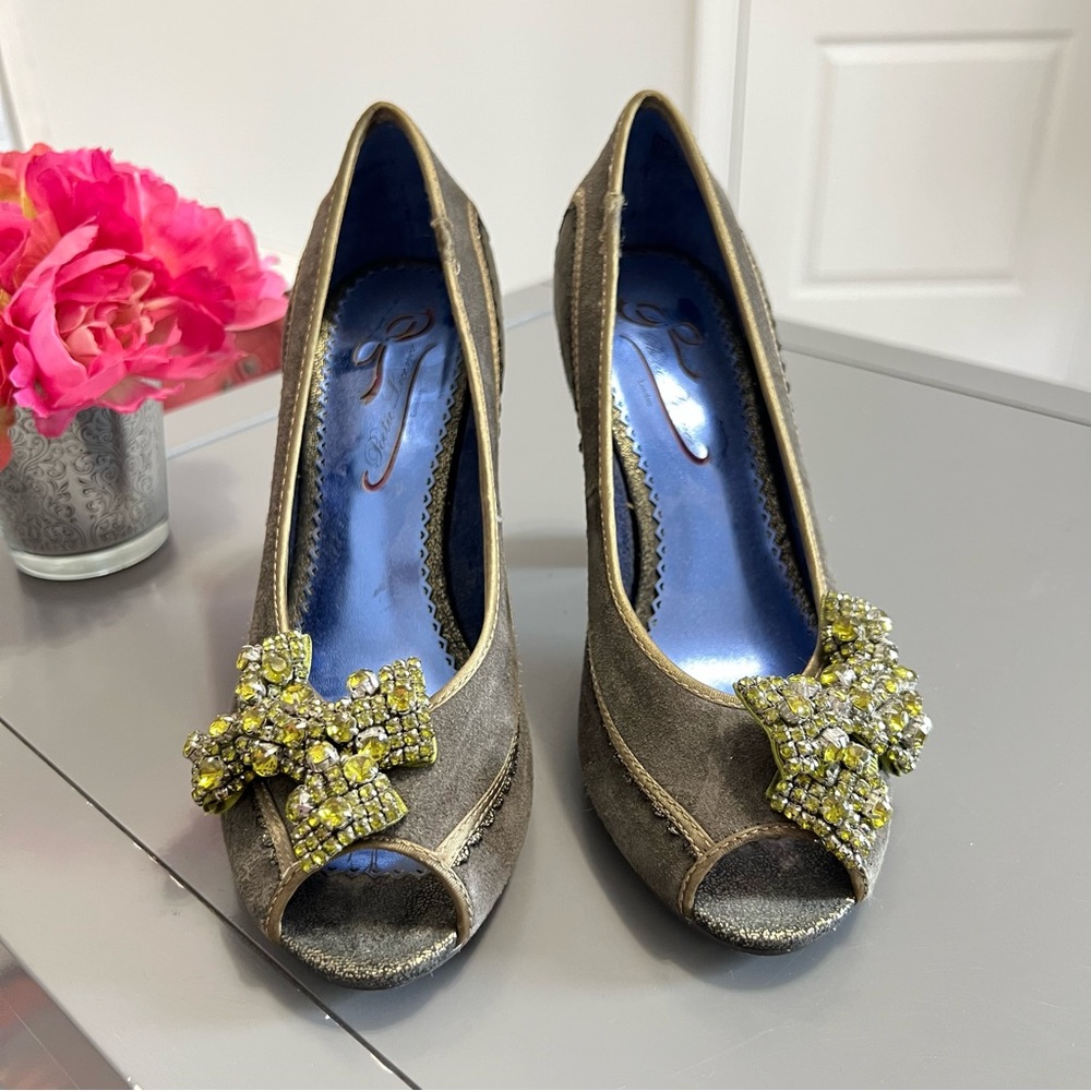 Poetic Licence Gray Brushed Suede Peep-Toe Heels with Green Jeweled Bow